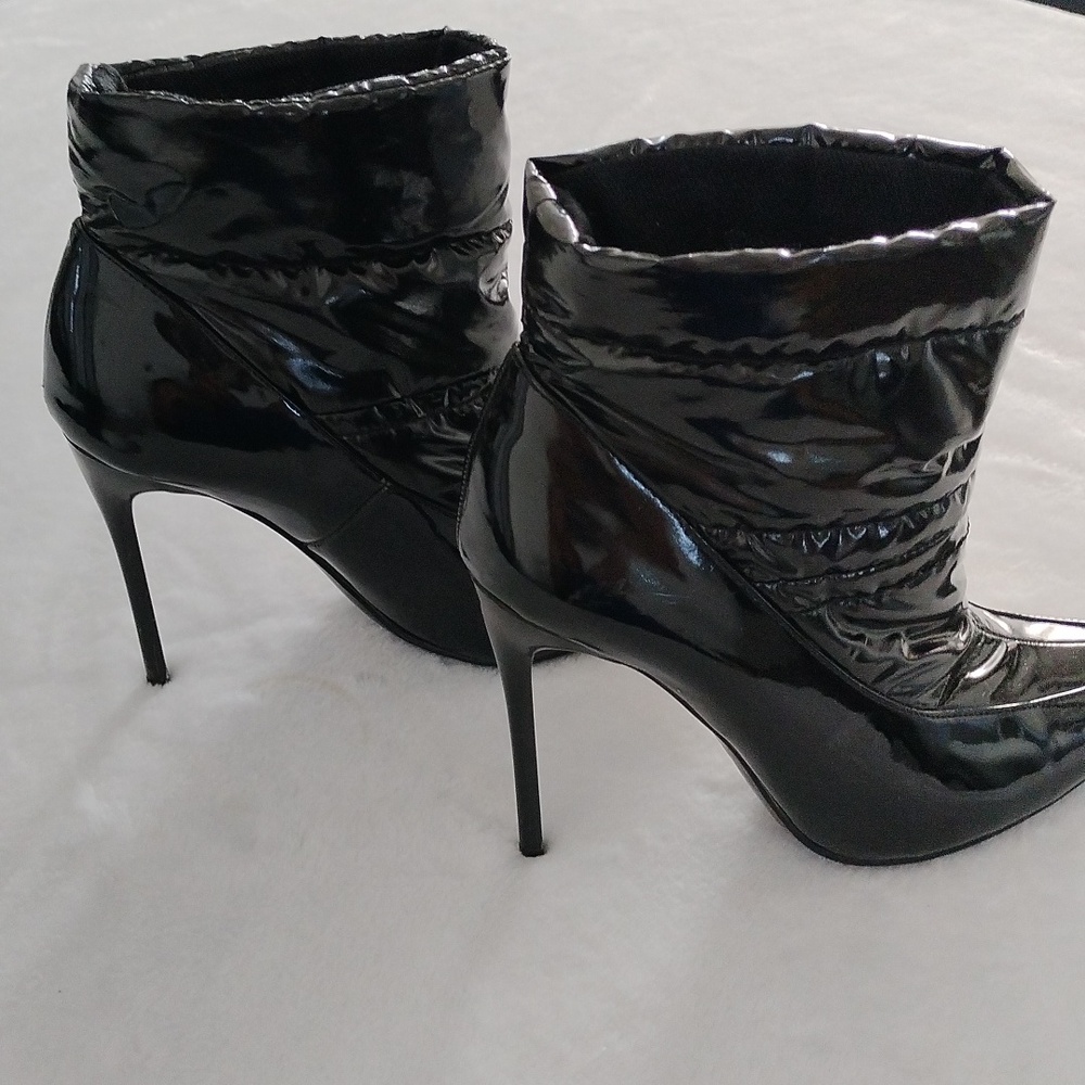 Truffle Collection booties size US 5 - Picture 5 of 14